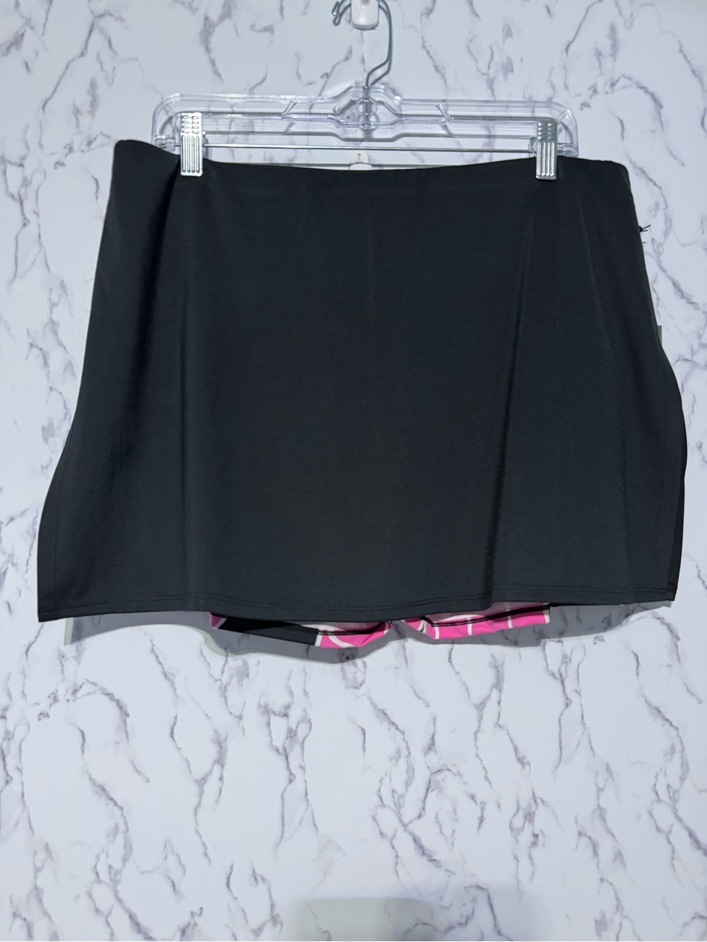 Tail Active CAPRI 13.5" Skort Pretty Petals Dark XL NWT Pockets